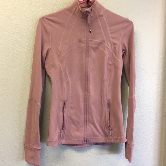 lululemon athletica Jackets & Blazers - Lululemon Spanish rose Define Luxtreme Jacket 6
